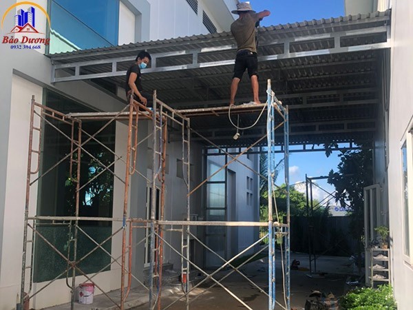 Dịch vụ làm mái tôn tại thành phố thủ đức